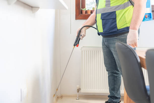 Best Residential Pest Control  in Oak Harbor, WA